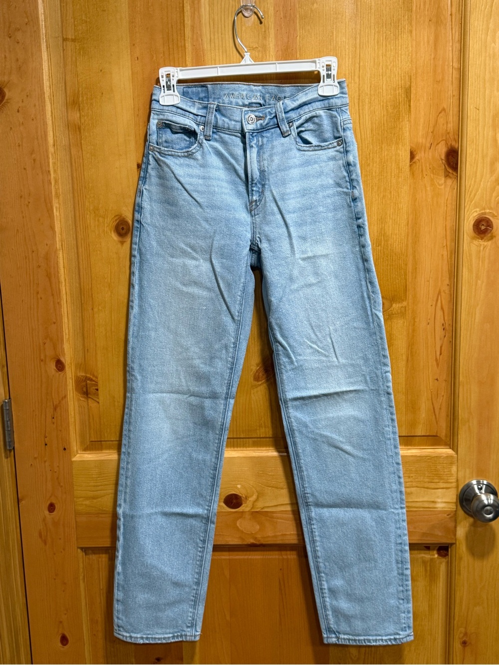 American Eagle Super High-Rise, Straight Jeans, Regular, 00